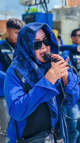 Dalem Ginii Lagu Na @BuRani Ngan Rada Awon Tungtungna Aduhhh😩 Cinta Tak Harus Memiliki🎶 Tanji Kuda Renggong Sagala Laksana🤘 . . . . . #cintatakharusmemiliki #tanji #sagalalaksanagroup #sagalalaksana #fyp 