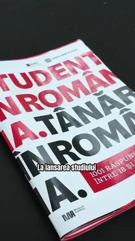 Sociologul și profesorul Darie Cristea este coordonatorul studiului “Student în România. Tânăr în România”. Află chiar de la el mai multe despre studiu și rezultatele sale. Lansarea studiului a avut loc la @rezidenta_9. Acesta este parte din programul Mindcraft Academy de Fundația Friends For Friends și BRD – Groupe Société Générale. Video & reporter: Diana Roșca #MindcraftAcademy #StudentInRomania