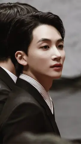 waiting on you #CapCut #yoonjeonghan #jeonghan 