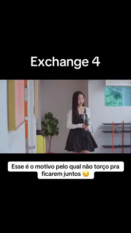Essa é a atitude de um ex que queria voltar com sua ex e disse que a amava, Minkyung, por favor, siga em frente, você merece muito mais. #transitlove4 #exchange #namorados 