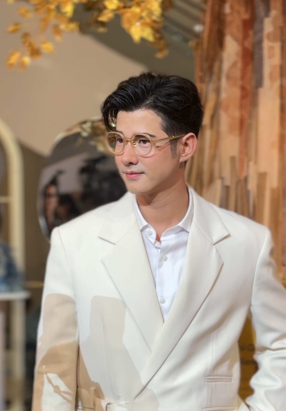 น้ำชอบพี่โชนค่ะ … OWNDAYS Thailand ครบรอบ 10 ปี #OWNDAYS #มาริโอ้เมาเร่อ #mariomaurer 