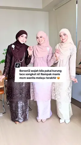 Naik seri wajah bila pakai kurung lace songket ni, kalau pergi mana2 event gayakan kurung ni confirm ramai tak berhenti puji cantik 😍✨ Kalau nak jom masuk live launching esok Jumaat jam 9pagi 📍 #nfhboutiquegallery #kurung #bajuwanita #kurungcantik #kurungviral 