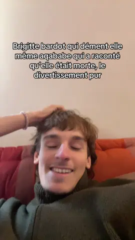 Il en démord pas en plus le fou