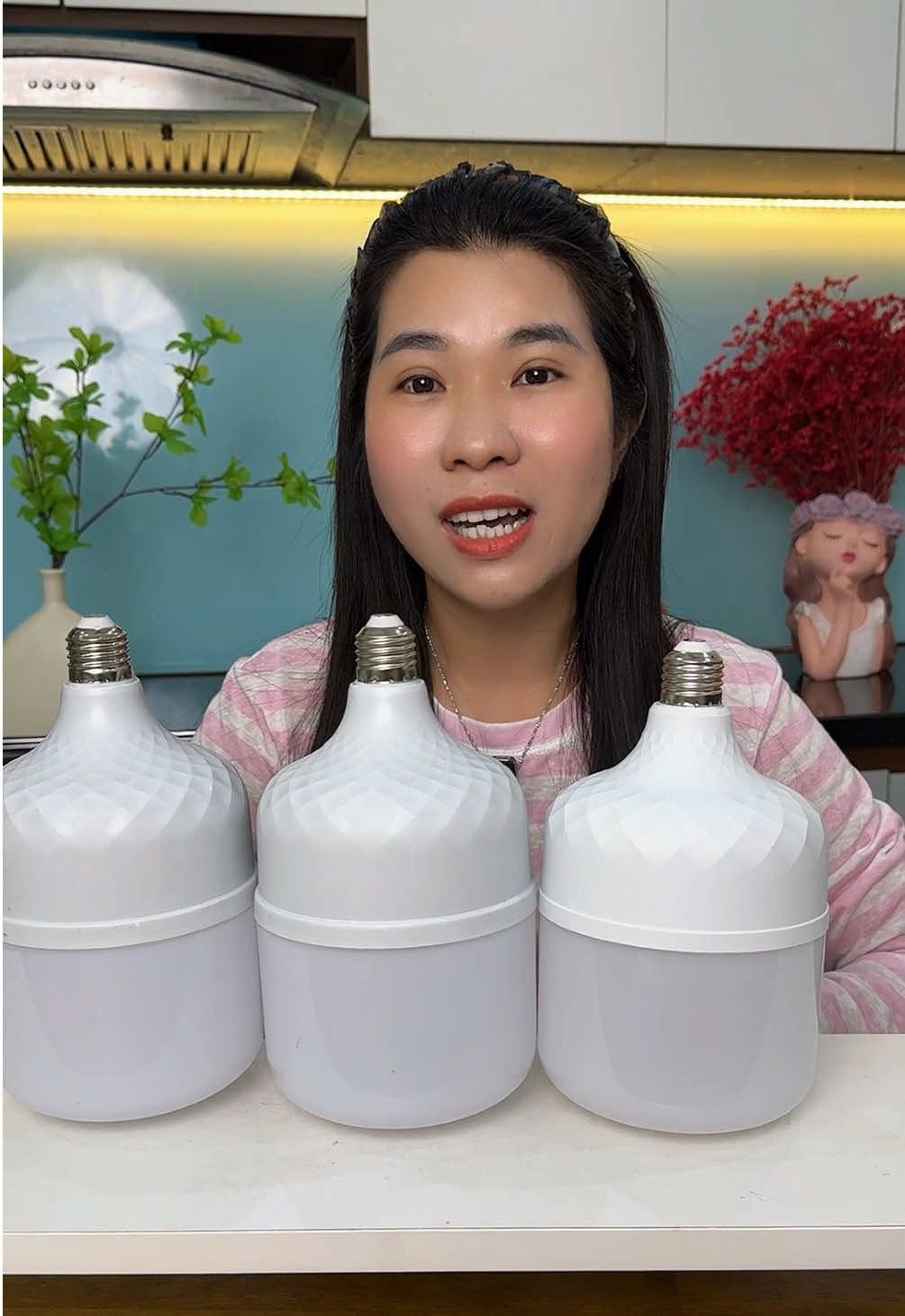 Combo 3 cái bóng đèn Led 50w siêu sáng tiết kiệm điện năng #tiemcothuy1990 #bongdenled #bongdenled50w #bongdenledsieusang  @Tiệm Cô Thuỳ  @Tiệm Cô Thuỳ  @Tiệm Cô Thuỳ 