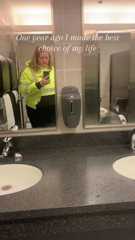 A year has gone by so fast! So dang thankful and can’t wait to see what the next year brings! 90lbs down! #wlsjourney #journey #fyp #vgs #foryoupage 