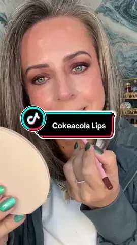 #cokeacolalip using @Persona Cosmetics lipliner and peptide lip balm! @SonaGasparian nailed it. #tiktokshopcosmetics  #tiktokshopblackfriday #tiktokshopcybermonday