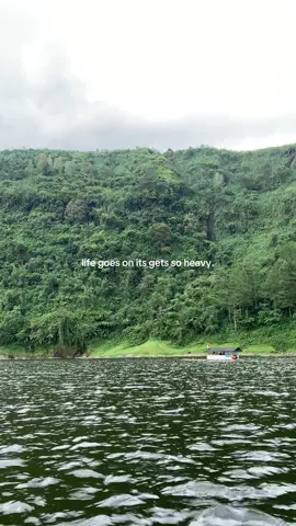 hanya karena kupikul tanpa mengeluh, bukan berarti bebannya ringan #paradise #coldplay #wonosobo #wonogiri24jam 