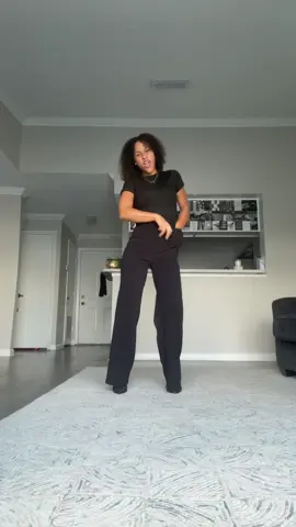 grwm 🏃🏽‍♀️‍➡️😂🕴🏽 #fyp #xyzbca #selflove #vibin #fy 