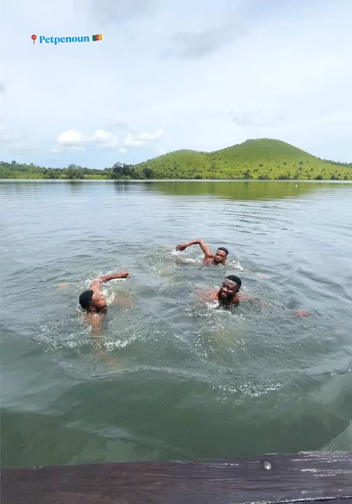 Petpenoun 🇨🇲 #tiktokdouala🇨🇲 #viral #viralvideo #fyp #travel 