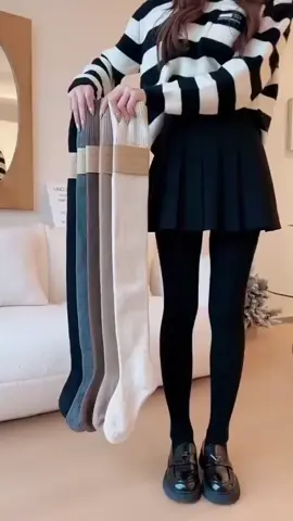 Tất Đùi- Tất Cổ Cao Qua Gối Chất Len Dày Dặn Giữ nhiệt Tốt   #tat #tatcocao #tatcocaoquagoi #fyp #xuhuong 