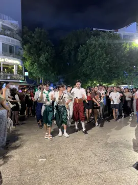 អូនស្លៀកក្បិន មើលទៅស្អាតម្យាង ✨😁#ផ្លូវថ្មើរជើង #walksteet #creatorsearchinsight @sun løvé 