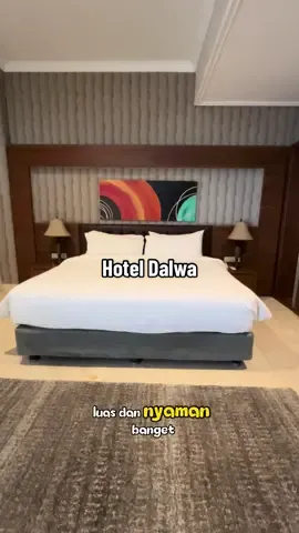“Nuansa syariah, arsitektur bergaya Timur Tengah, dan pelayanan yang ramah banget 🕌💫 Hotel Dalwa, pilihan tepat buat wali santri yang ingin rehat dengan tenang di Pasuruan.   ” #hotel #hotelpasuruan #dalwa #dalwahotel #pasuruan @Dalwa Hotel 