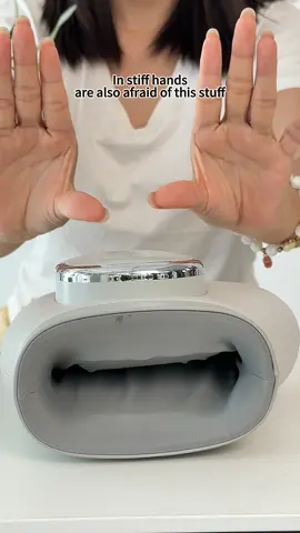 Your stiff hands are hard to bend because of arthritis. Now your saviour is here. This hand massage really saved my mother's painful and hard-to-bend hands.#arthritisrelief #carpaltunnel #modofobeauty #handmassage #sy10212