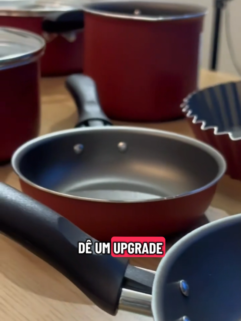 Digite BHK-XUN-HJA na busca da Shopee. ❤️ Jogo de Panelas Tramontina Turim Antiaderente de Alumínio Vermelho 12 Peças! Prepare suas receitas favoritas com este conjunto completo e indispensável. Clique no link ou digite o ID e aproveite! #panelas #cozinha #antiaderente #panelasvermelhas #promocao 