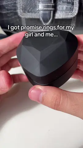 Our matching promise rings, a pledge for a lifetime 🥹💖♾️ #giftforher #promisering #couplerings #soulmate #engagement 