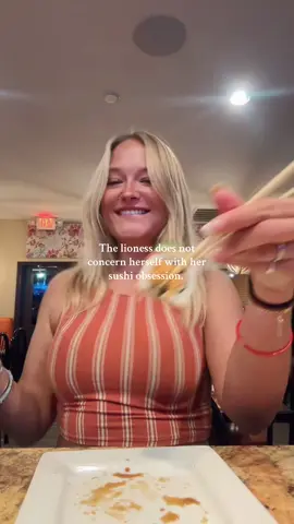 Give me more fort myers sushi place suggestions 😭 #sushi #obsession #fyp #dinnerdate #datenight 