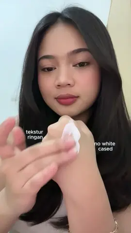 udah ga insecure lagiii kalau pake baju gemess yang sleveless 👀💗 #ketiakcerah #brighteningcream #axillarycreamMR #MilkRecipe 