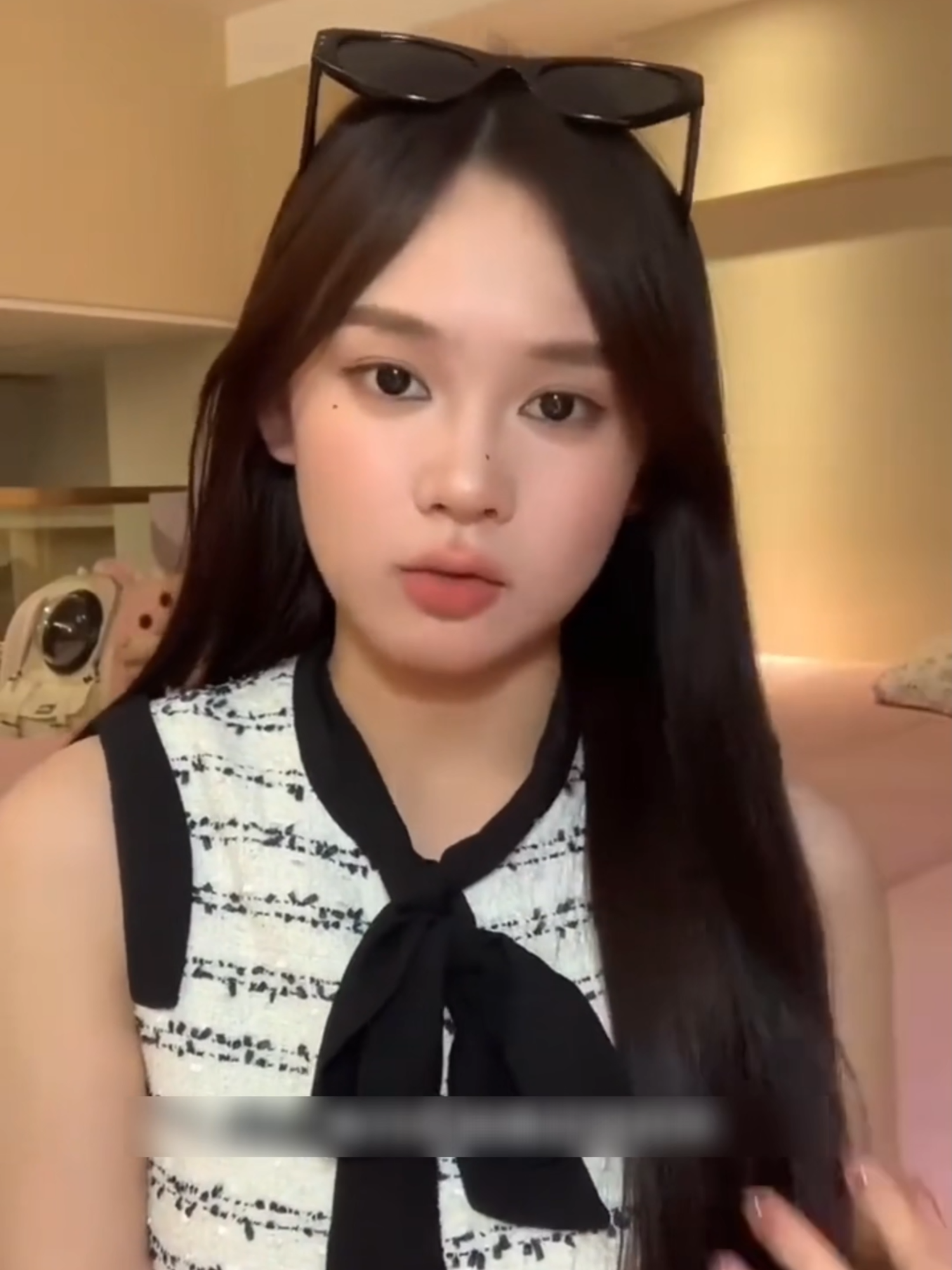 Các bạn đã có mẫu kính gấp gọn này trong tủ đồ chưa ? #outffitcheck #thờitrang #kínhmắt #hottrend #kínhrâm #kínhthờitrang #fyp