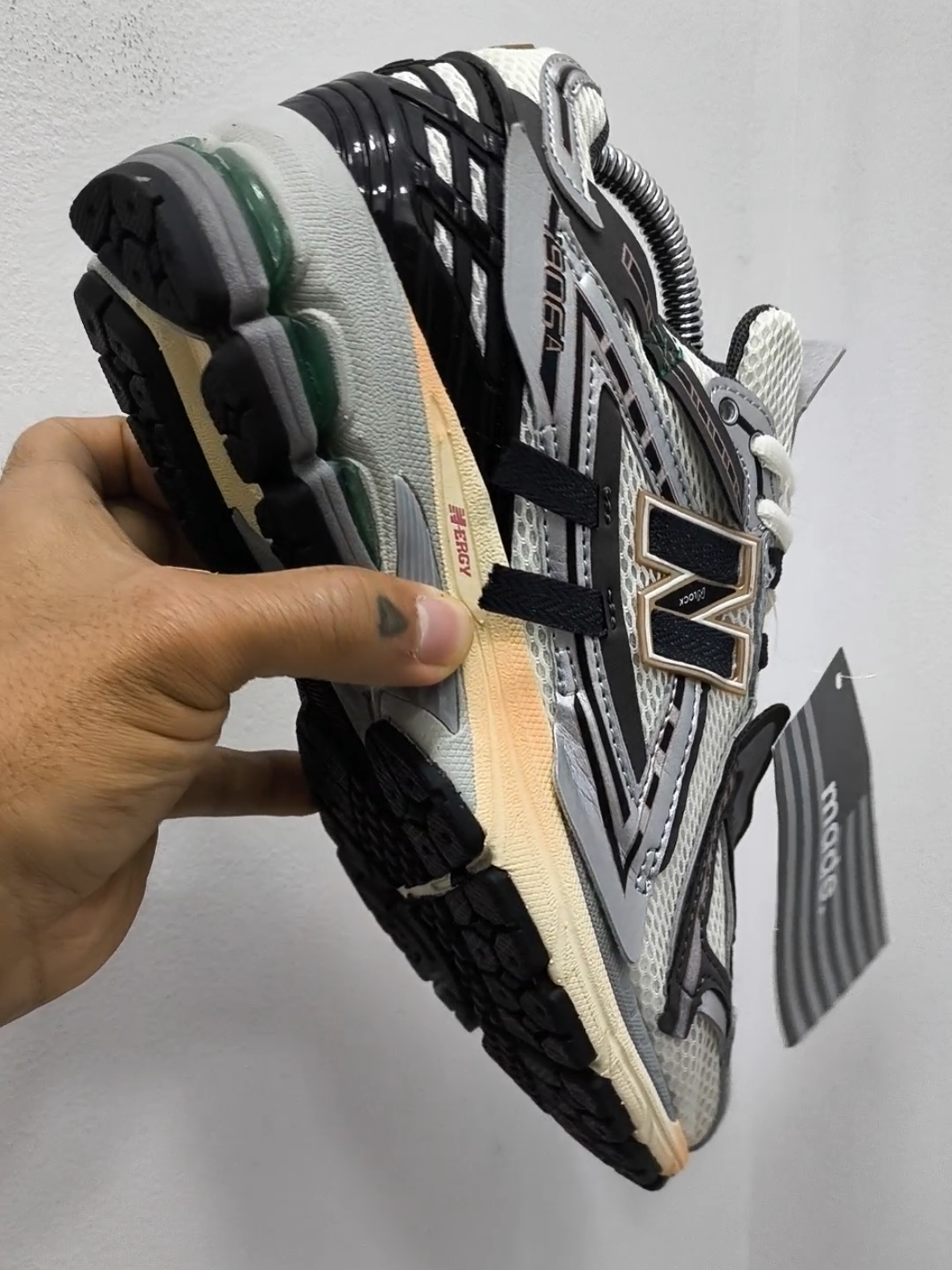 New balance  inf: (+57) 317 512 9920  #sirisbay #sneakers #zapatillas #Running #run 