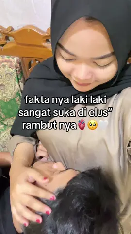 bobo di pangkuan🥹ig:akunbucin_selarozak