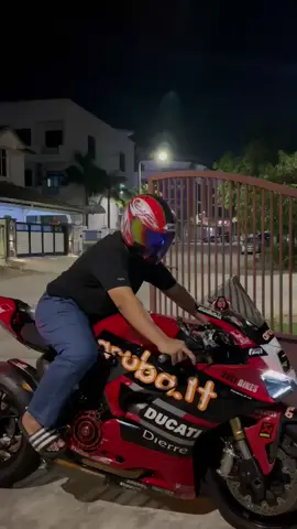 Lepas rindu selepas 6 bulan x bawak 😍 #panigaleofficial #ducatimalaysia #panigalemembers 