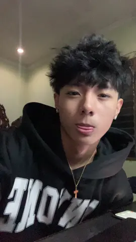 👀👀 @Anyone Clothing 