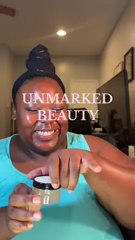 We’ve got a package 📦 thank you so much @Nique|York PA MUA for theses goodies ❤️