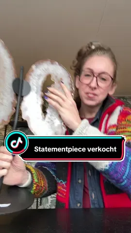 We hebben de griep weer overleeft. En dit prachtstuk heb ik zojuist ingepakt. #edelstenen #follow 