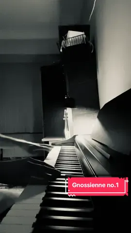 Gnossienne no.1#piano #gnossienne #music #keşfetteyizzz #keşfet 