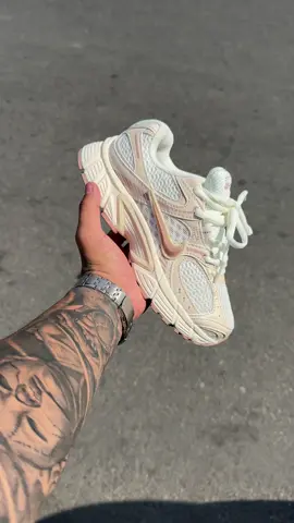 Wsp 936177467📲 #nike #modadedama #limaperu🇵🇪 #roa #nikedama 