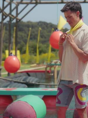 Arriba FANG! amb noves proves i molta diversió. El concurs per enfangar-te amb el català!