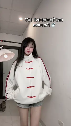 Áo xinh mới về #sweater #aokhoac #xuhuong #xuhuonggggggggggggggggg 