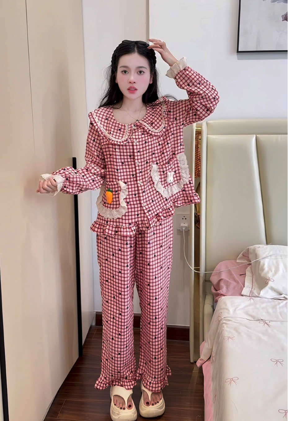 Bộ xinh bánh bèo mặc nhà nè 