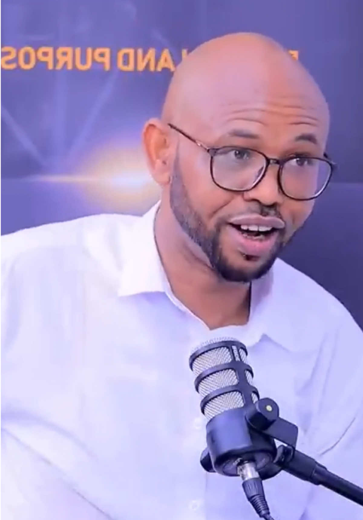 Wadnahaad ku dheehnayd #abwaan #suugaan #somalitiktok12 #somalilandtiktok💚🤍❤ #somalimusic 