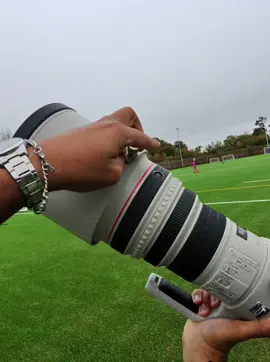 Relax and enjoy the sounds 😍 #photography #asmr #pov #photographer #lens 