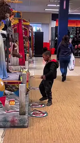 Funny spirit Halloween 🎃 #funnyspirithalloween #halloween 