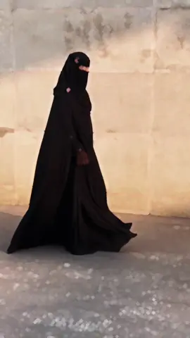 Borka from @Abaya zone Niqab from @Mim’s outfit 