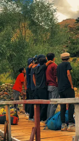 کتابی باتیں ہیں سب یہاں کوئی کسی کا نہیں ہے اس دنیا کو بنانے والے نے خود کہا ہے دھوکے کا گھر ہے