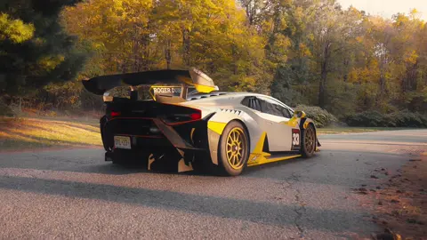 spawned in a forza lobby #lamborghini #lambo #supercar #cinematic #lamborghinisupertrofeo 