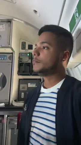 No eres tú, no soy yo, son ellos que están vacío y no encuentra como más llenar ese vacío y buscan hacer sentir otros de la misma manera que se sienten ellos. “Yo merezco mejor y tendré mejor, soy bueno conmigo y con todos, pero ya no daré nada a cambio para recibir tu atención y lealtad”