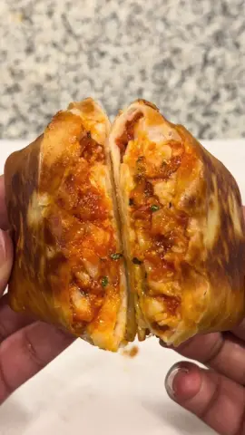 10 min vegan hot pockets 😮‍💨 mannnnn these bussed soooo bad! Dinner in under 30 mins and without all the extra ingredients in the freezer hot pockets!  If you need a recipe for vegan sausage, bacon, or pepperoni, i have added the link for the meat lovers pizza with those ingredients in my bio 🔥 For more vegan recipes download your digital cookbook on polishdinc.com or linked in my bio ❤️‍🔥 You trying these or nah?  #vegan #hotpockets #pizza #easy #veganfoodshare 