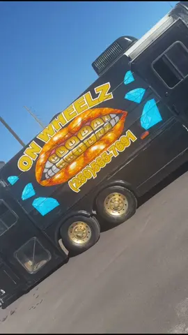 Gibson Global Grillz ON WHEELZ 🥶 #fyp