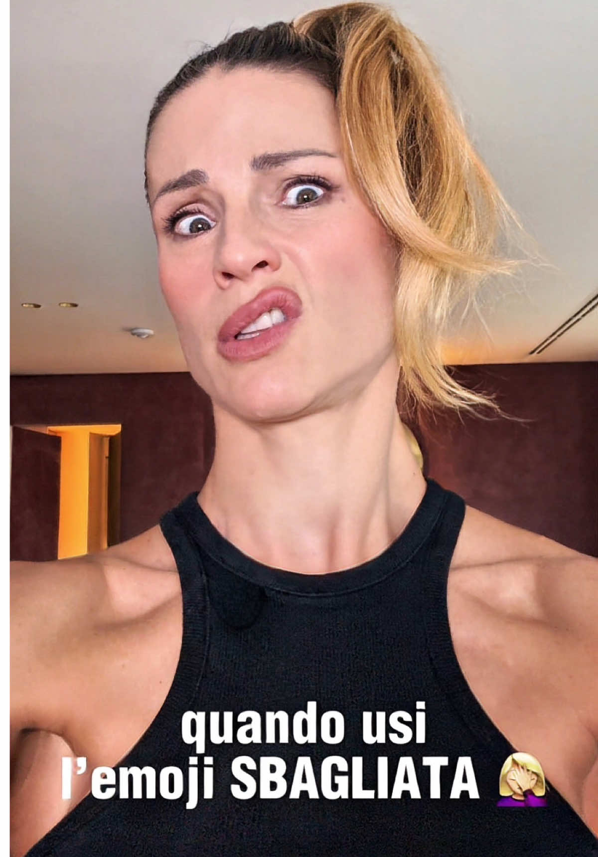 Quando usi l’emoji sbagliata 🤦🏼‍♀️