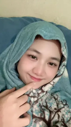 Aku mah mau tidur kok🗿🙏🏻 #stitch #baper #foryou #wirangguyonwaton #beranda 