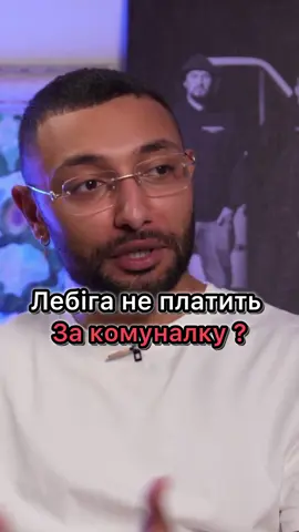 Відео в шапці профілю, або на ютуб каналі «Йо, Джонатан» 