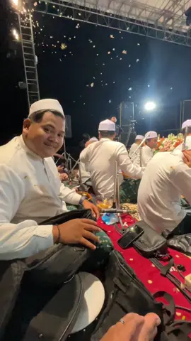 Malam ini Kembali Diserang Laron😂😂 @Zaidan Yahyaa Official  #habibzaidanyahya #zaidanyahyaaofficial #sekarlangit #fyppppppppppppppppppppppp #fypage 