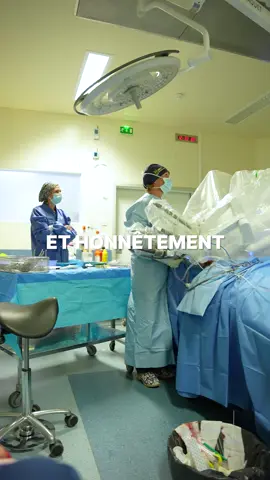 Et si un robot vous opérait ? Le Dr Patrick Aidan, spécialiste de la chirurgie robotique thyroïdienne, nous fait découvrir son travail avec un collègue peu commun : le robot Da Vinci.