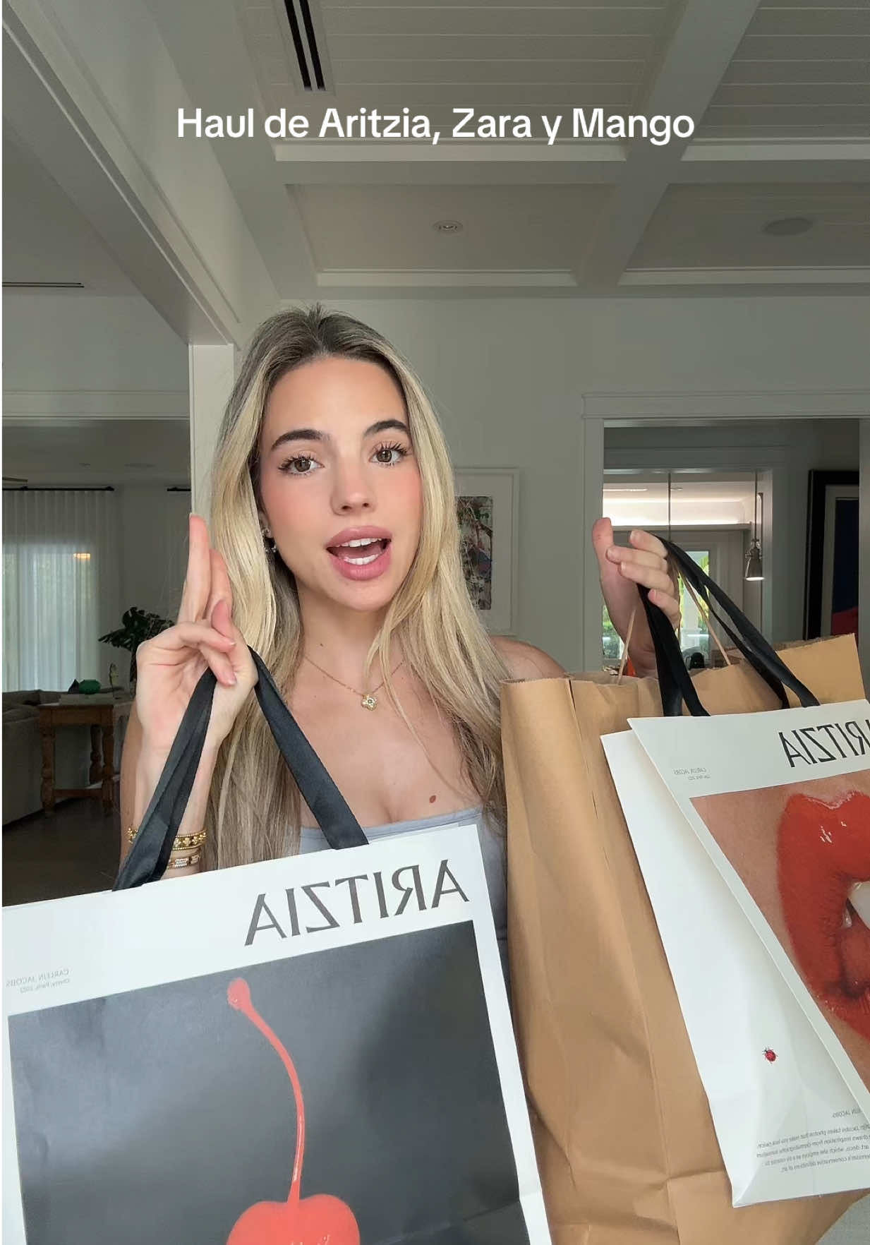 Haul de ropita!  link en mis historias de Instagram #haul #zara #aritzia #mango #ropa  