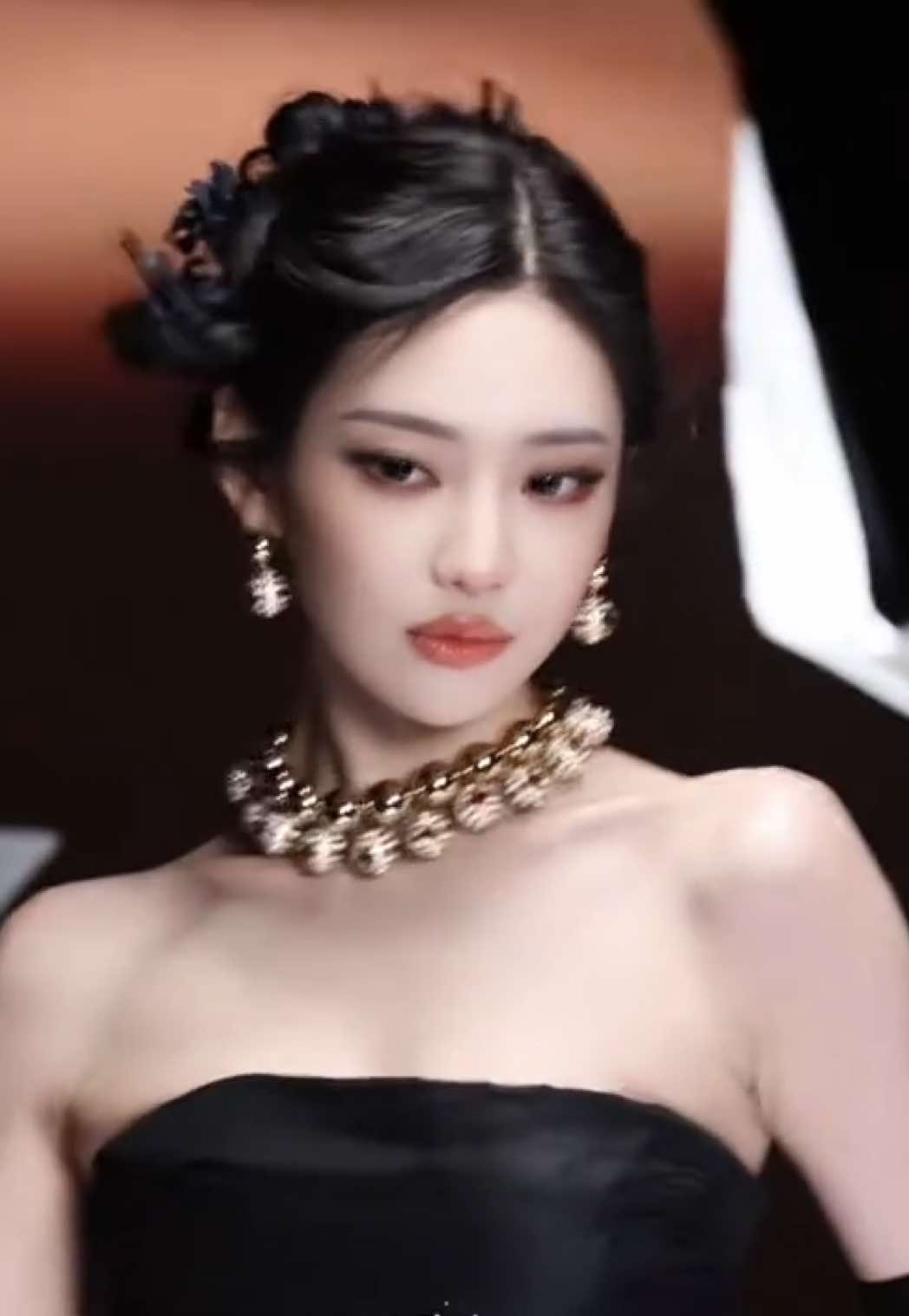 Ningning at Vogue China’s Forces Of Fashion Gala. BLOOMINGNING AT VOGUE GARDEN #aespa #ningning #fyp #ningningaespa #닝닝 