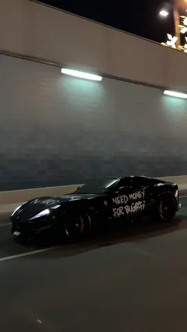 Phantom♠️ #cars #dubai #ferrari #812 #dxbwheels 